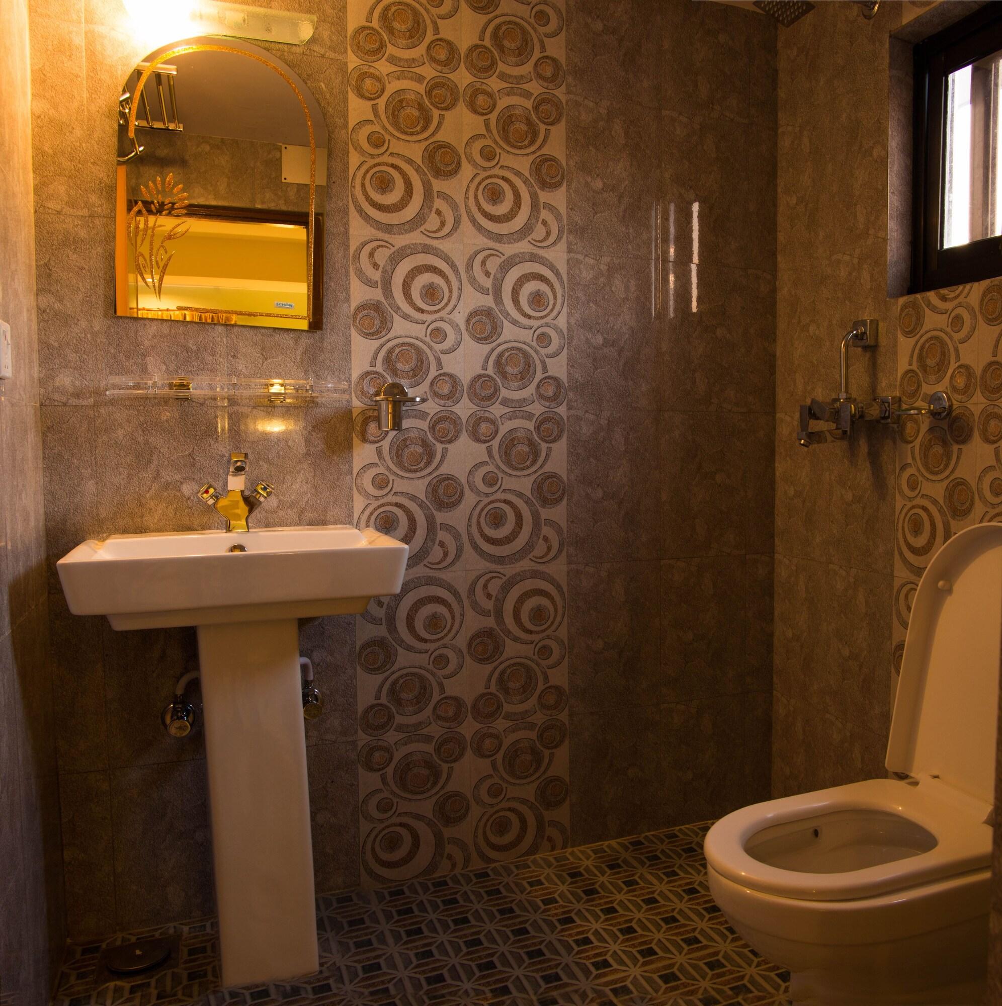 פוקהרה Hotel River Park מראה חיצוני תמונה