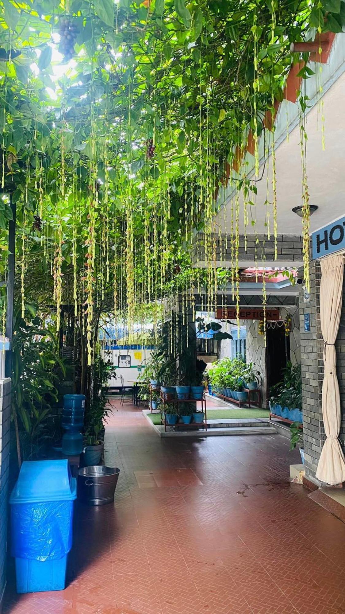 פוקהרה Hotel River Park מראה חיצוני תמונה