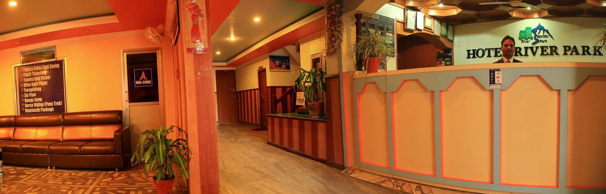פוקהרה Hotel River Park מראה חיצוני תמונה