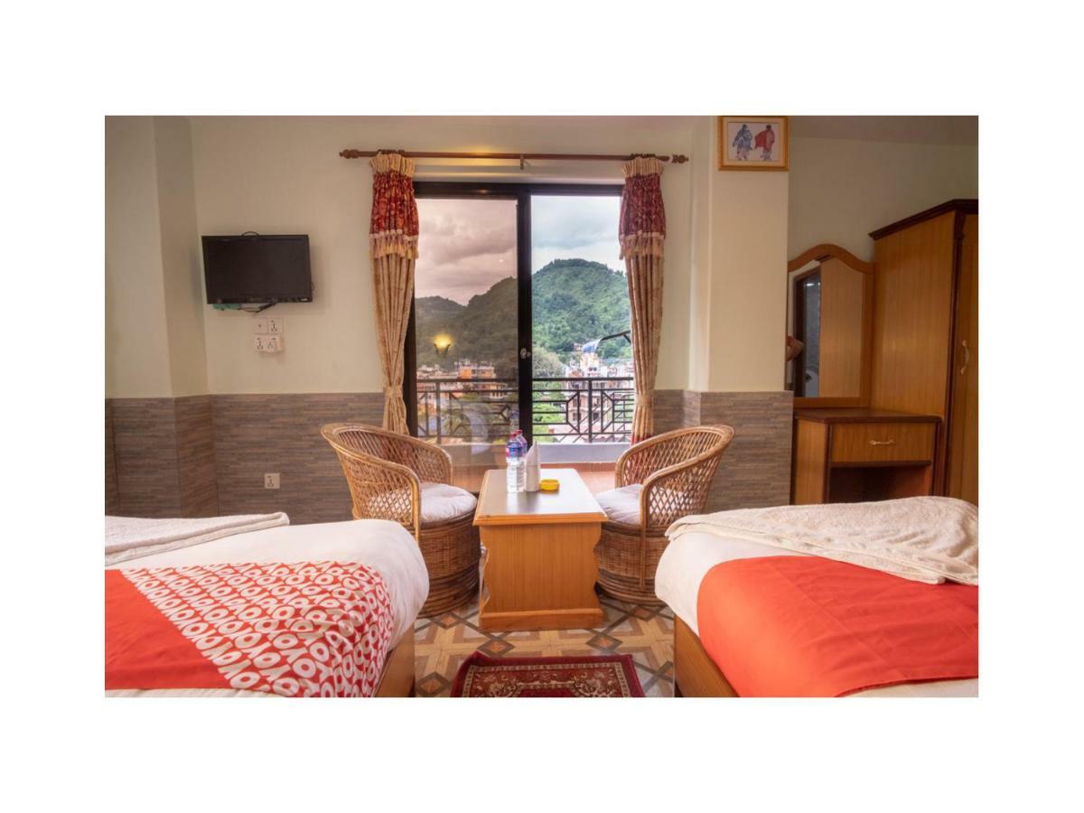 פוקהרה Hotel River Park מראה חיצוני תמונה